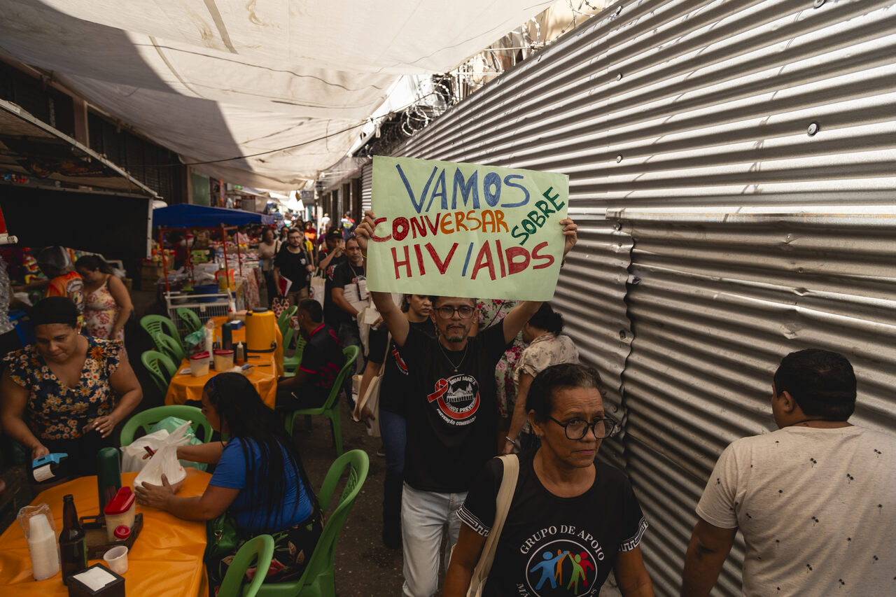 Ações realizadas pela ONG Paravidda fazem parte do projeto &quot;Égua mano(a), vamos prevenir!&quot;.