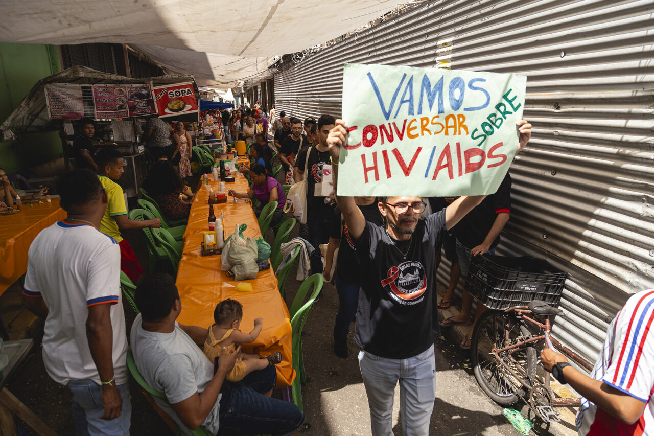 Ações realizadas pela ONG Paravidda fazem parte do projeto &quot;Égua mano(a), vamos prevenir!&quot;.