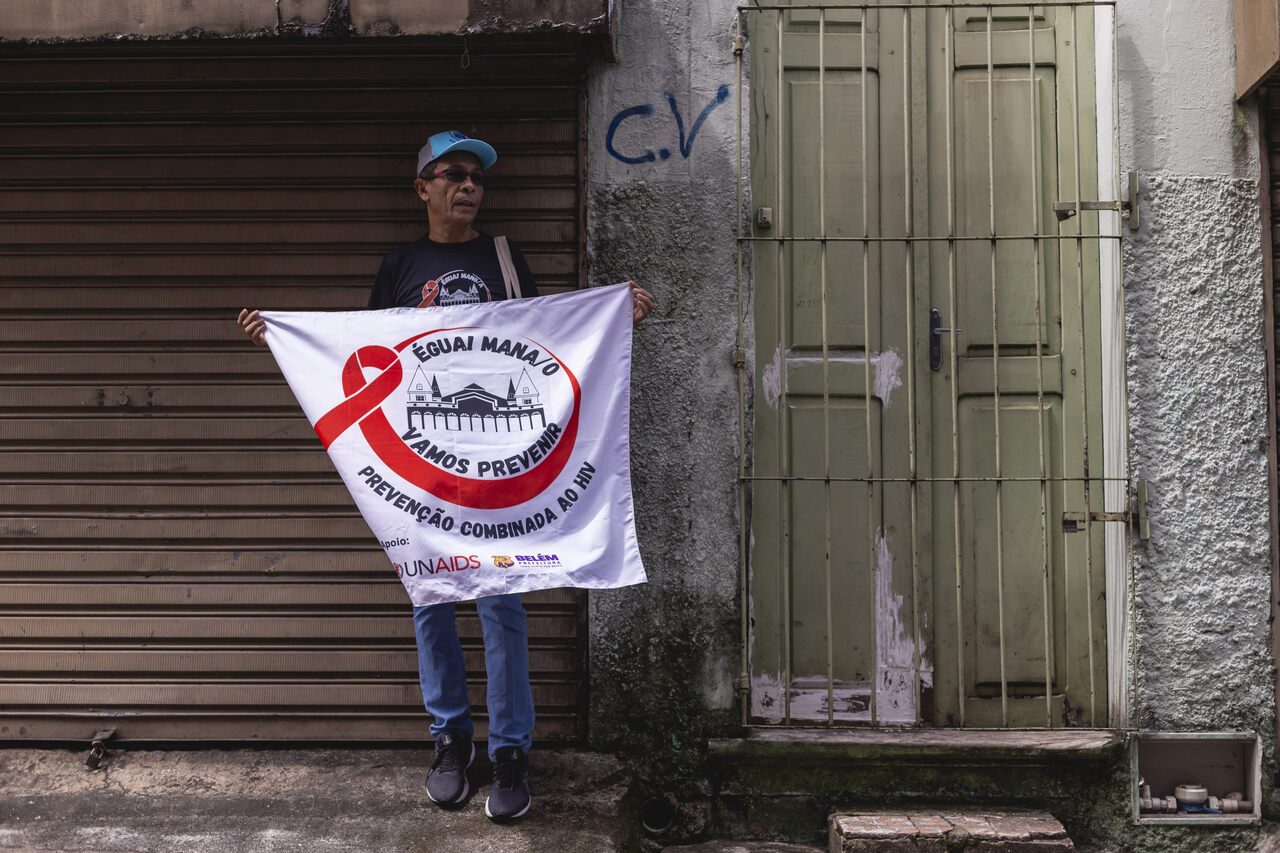 Ações realizadas pela ONG Paravidda fazem parte do projeto &quot;Égua mano(a), vamos prevenir!&quot;.