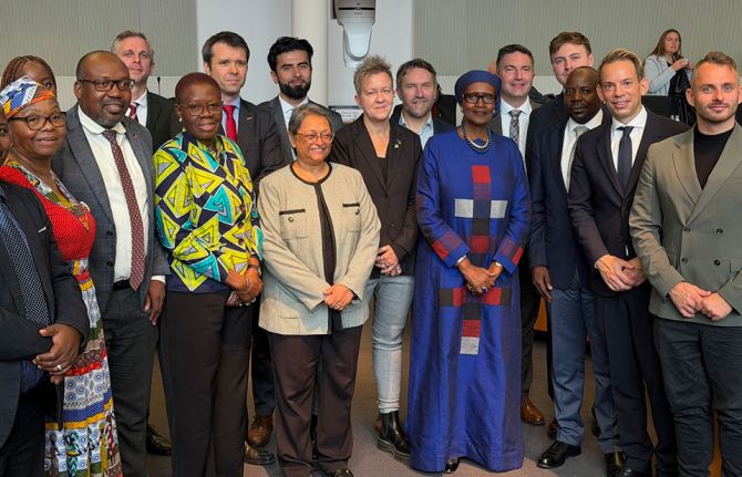 2025_10_13 At the World Health Summit, global parliamentarians meet with partners to strengthen political leadership in ending AIDS_PH2