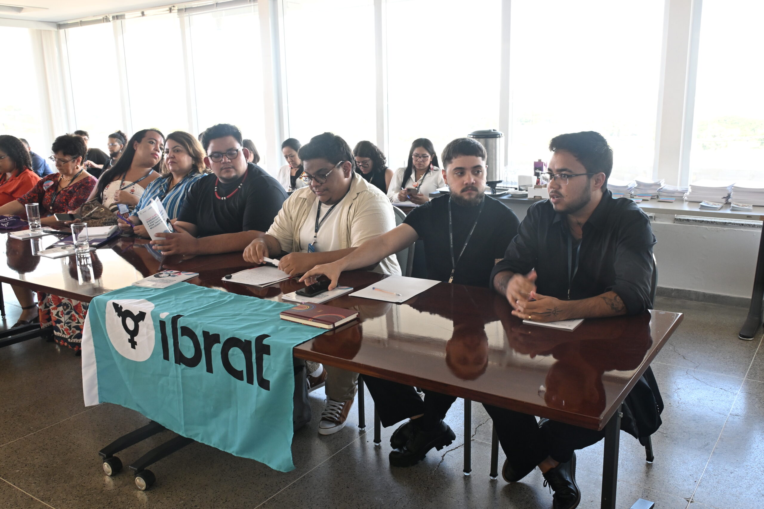 Diálogos da Visibilidade Trans. Evento para apresentação da cartilha “Todas as Mulheres: Dignidade, Cidadania e Direitos Humanos para Travestis e Mulheres Trans”